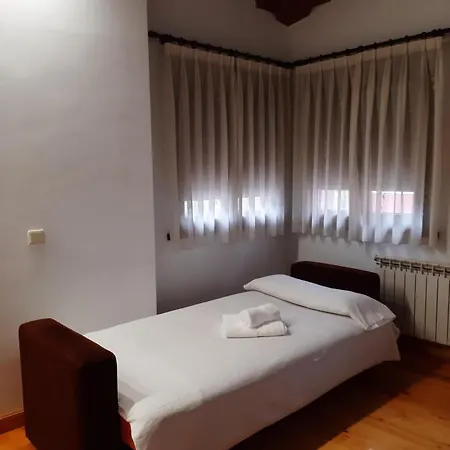 El Puentin Del Sella Con Wifi Y Parking Gratuito * Onís